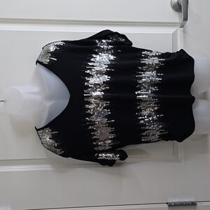 Vanity open shoulder blouse with Sequins‎ Size Large